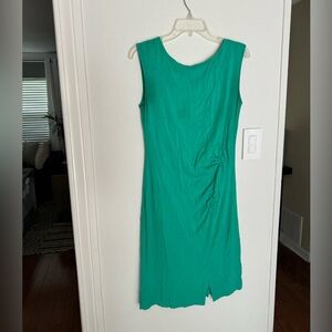 Ann Taylor Green ruched side sleeveless dress, Small
